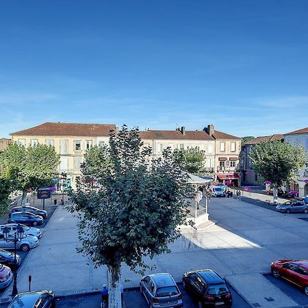 Le Carilloun Apartment Mirande  Bagian luar foto